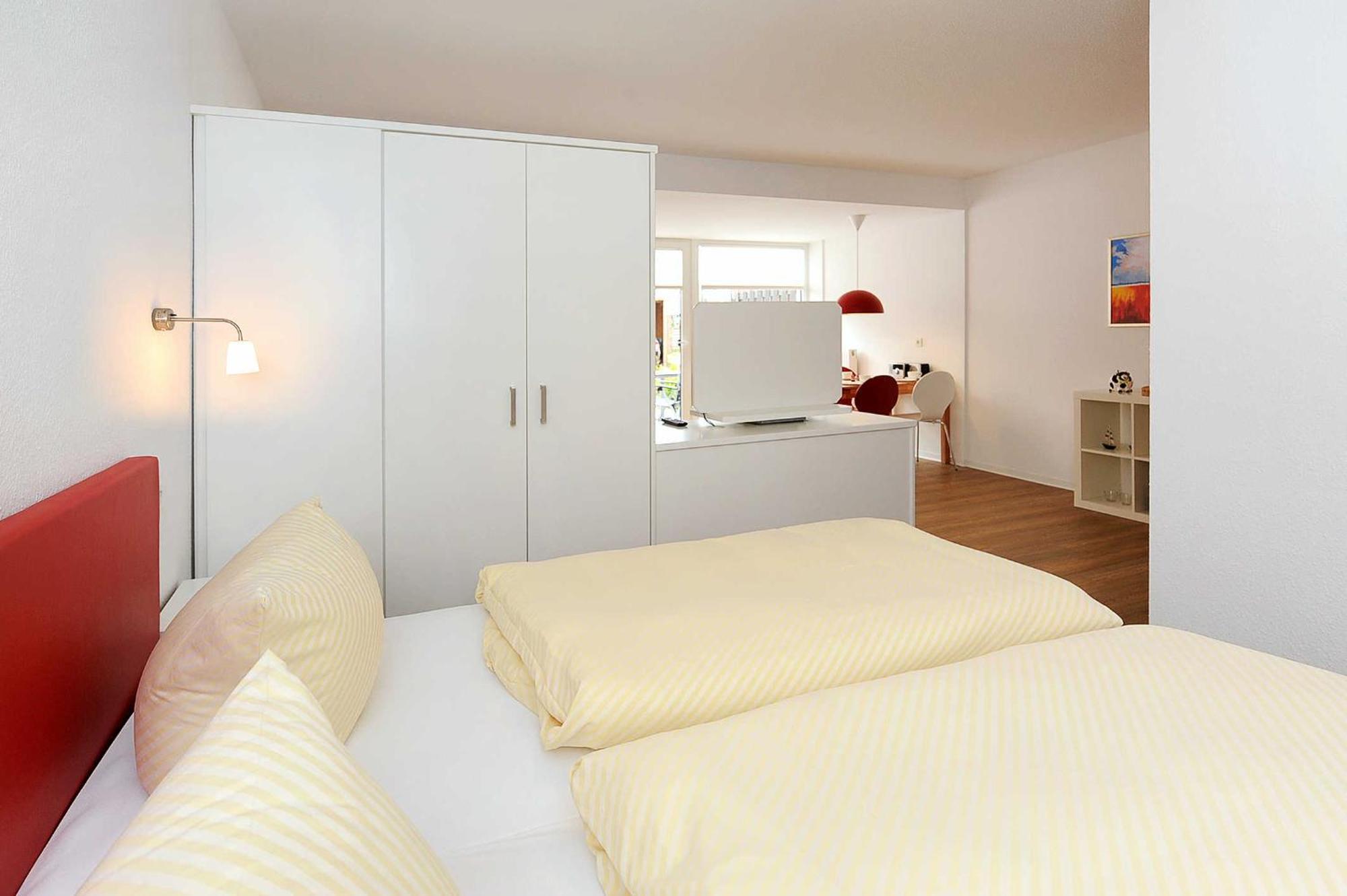 Haus Kunterbunt Apartamento Bensersiel Exterior foto